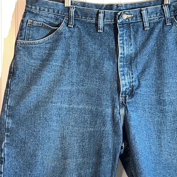 Wrangler Jeans Shorts Mens 44 X 10 Relaxed Fit Blue Pockets Chore Cowboy Western - Picture 2 of 10